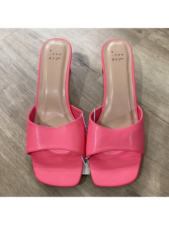 a new day Shoes - NEW Women’s A New Day Lindie Sandals